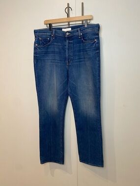 MOTHER Women's Straight Jeans in Medium Blue Wash